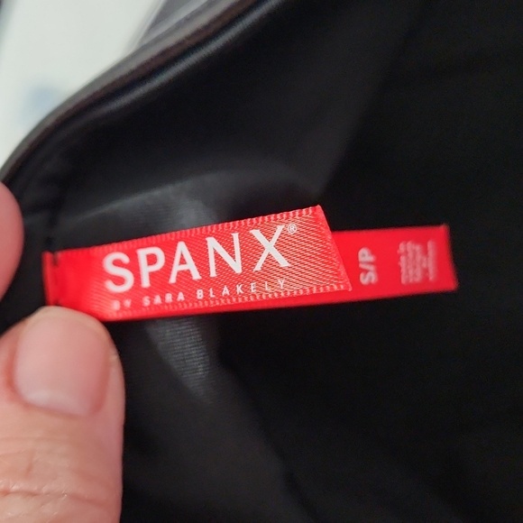 Spanx Faux Patent Leather Leggings - Picture 6 of 9